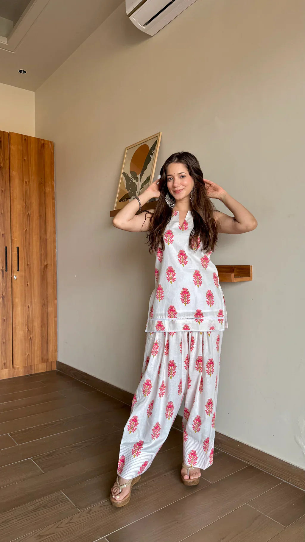 Lal Gulab Farshi Salwar Set